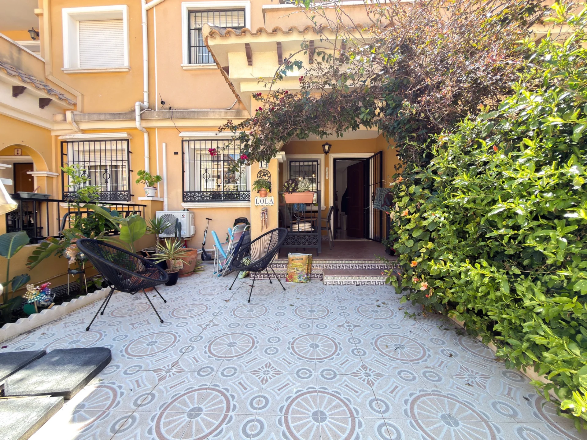 Fully Renovated 3-Bedroom Terraced House in Los Frutales, Torrevieja